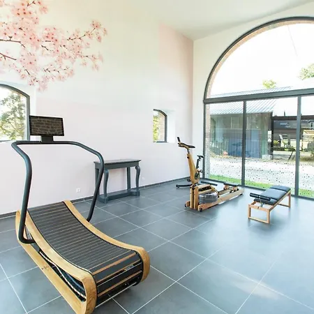 Aux Bois Dores De La Ferme De Sorval, Animaux De La Ferme, Fitness *