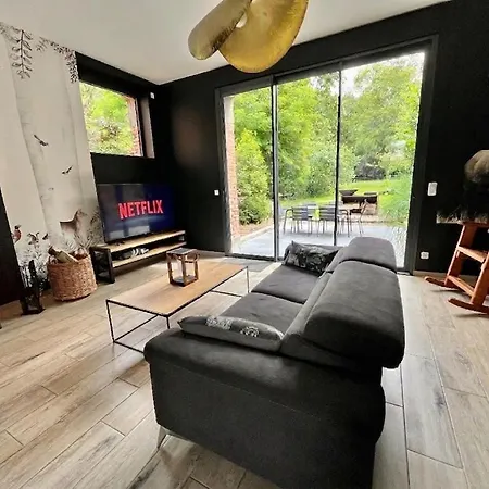 Aux Bois Dores De La Ferme De Sorval, Animaux De La Ferme, Fitness Villa *