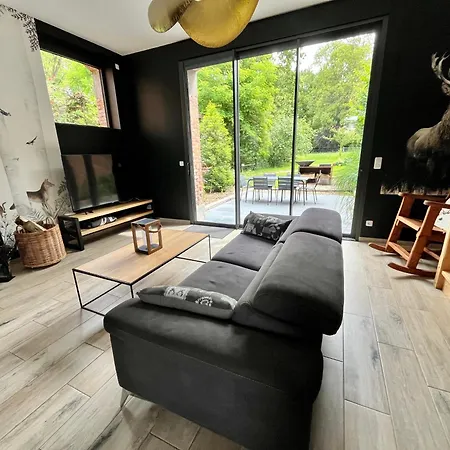 Aux Bois Dores De La Ferme De Sorval, Animaux De La Ferme, Fitness Villa